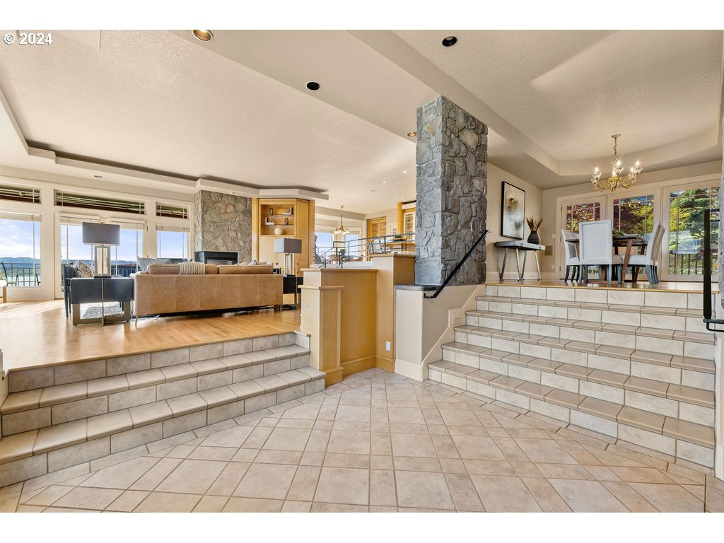 1406 SE 75TH CT