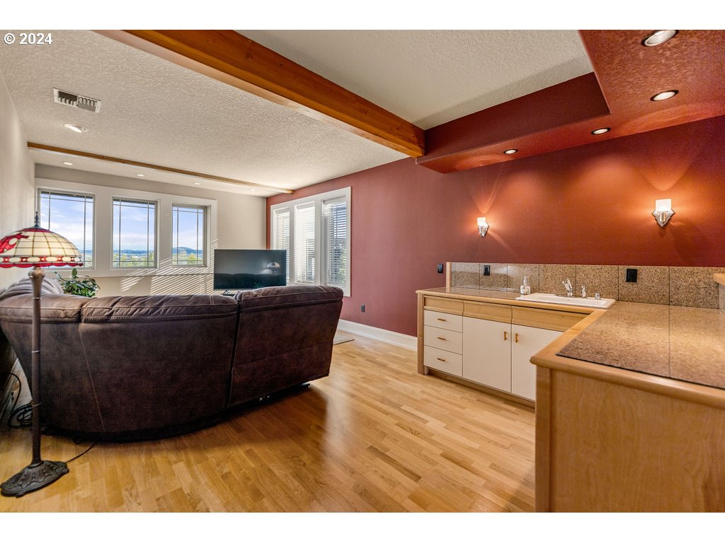 1406 SE 75TH CT
