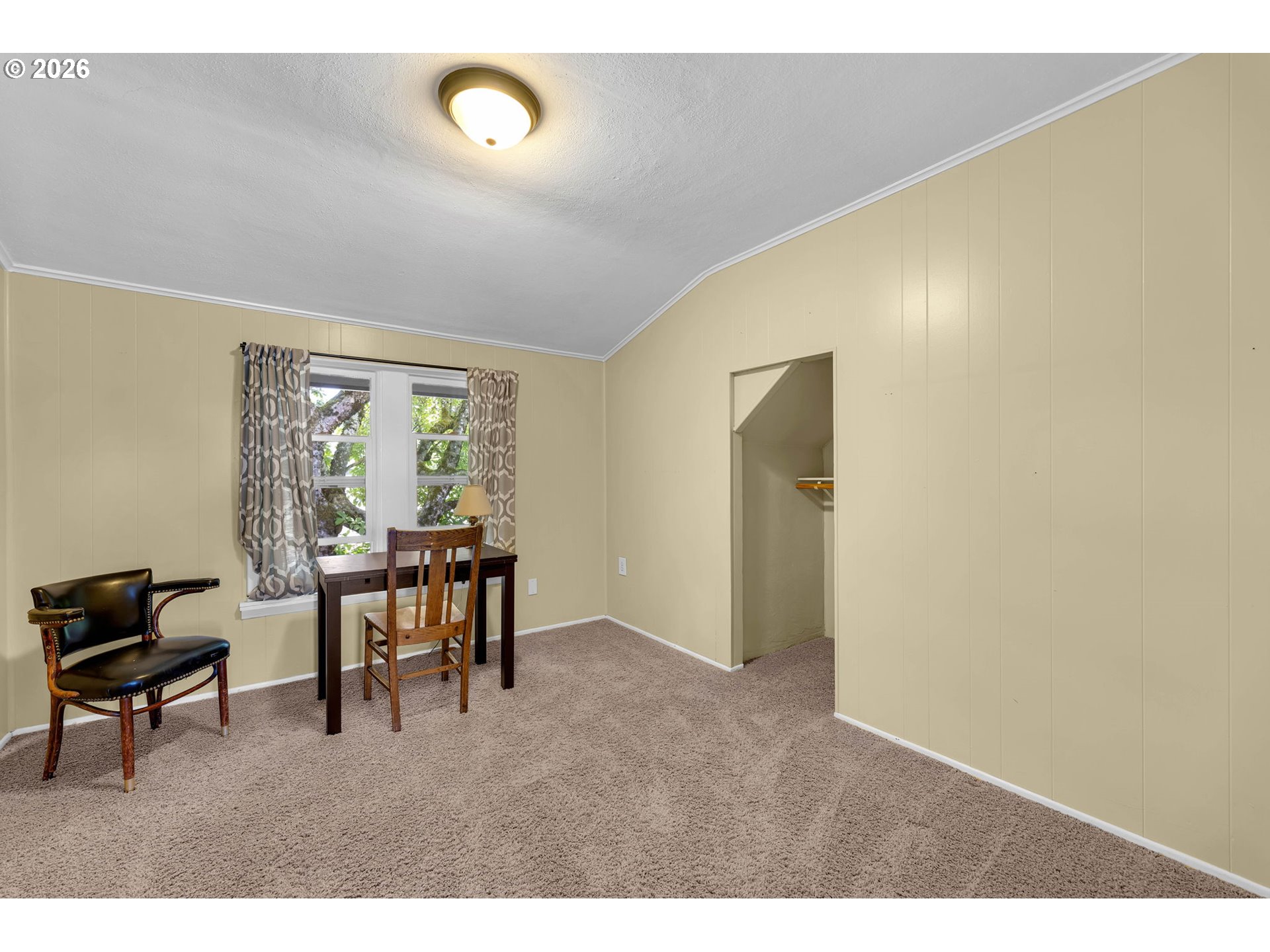 414 W 30TH ST