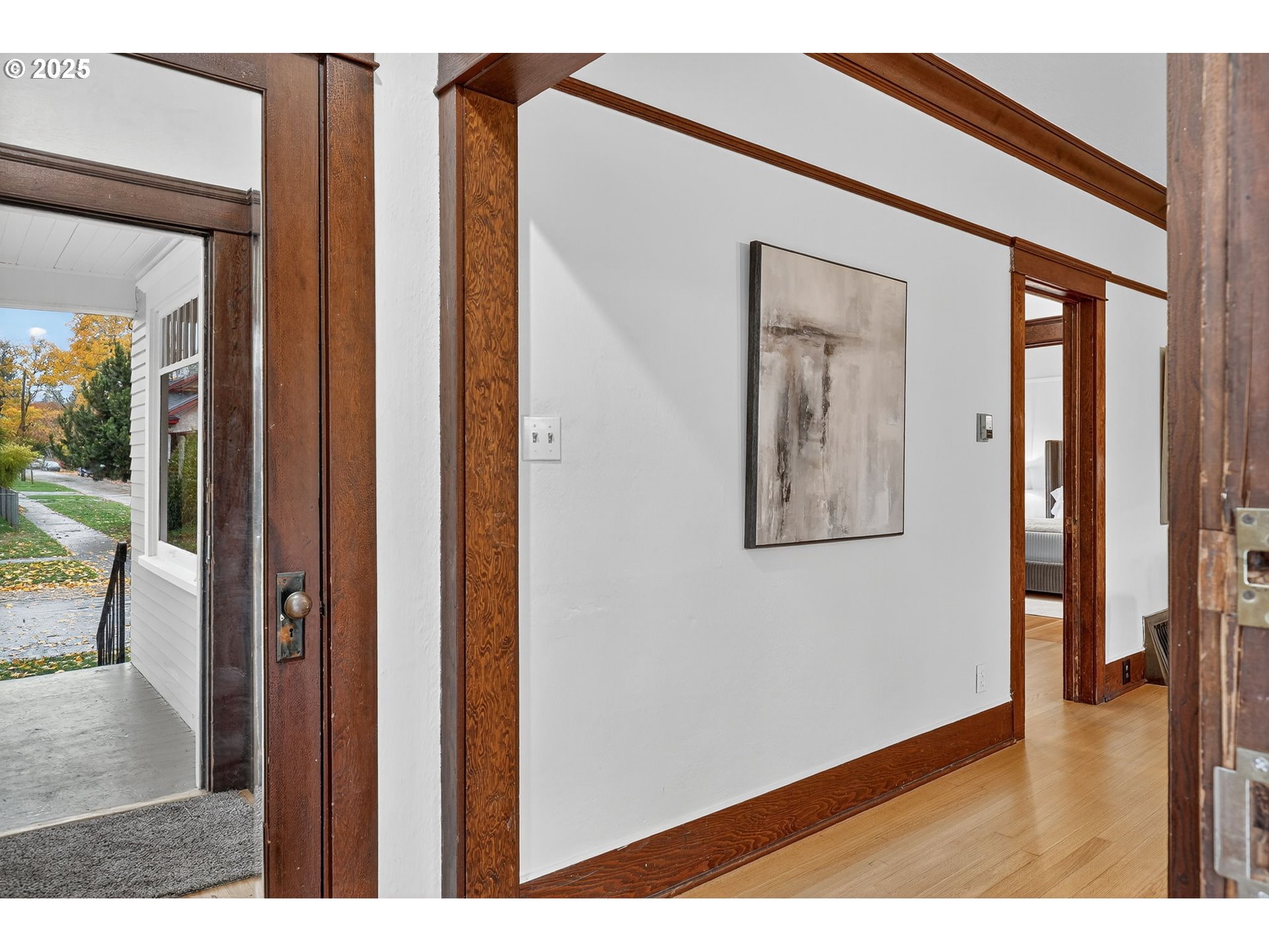 401 W 23RD ST