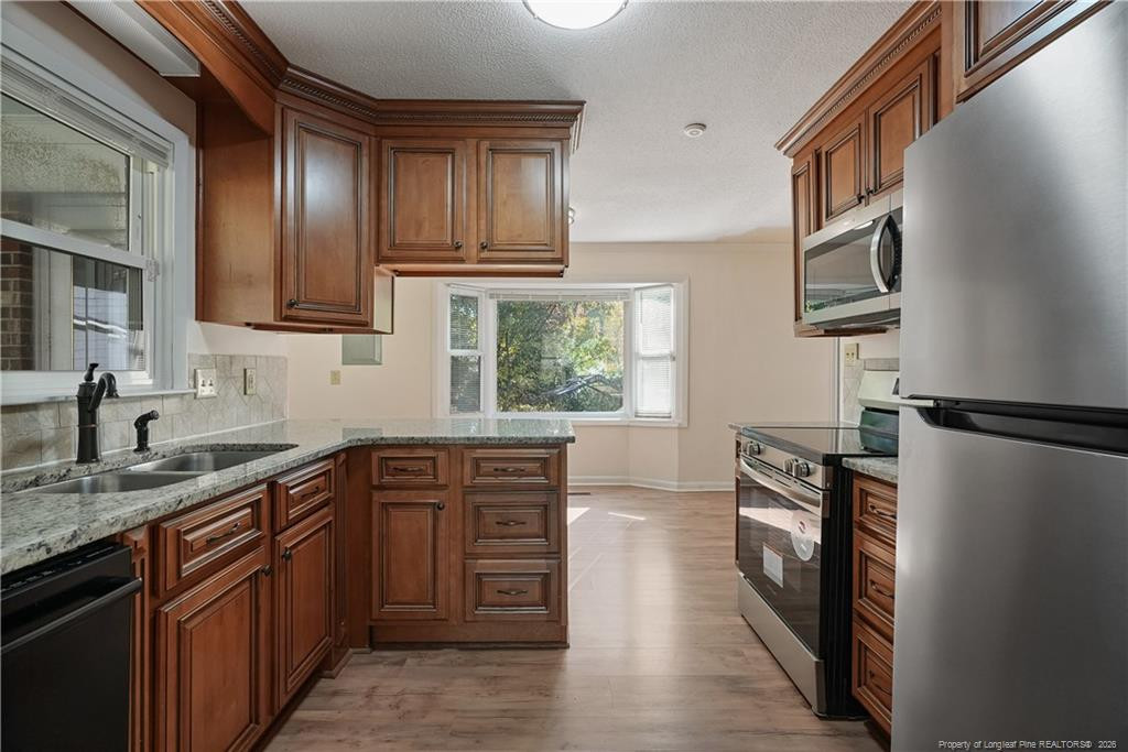 512 Canyon Court