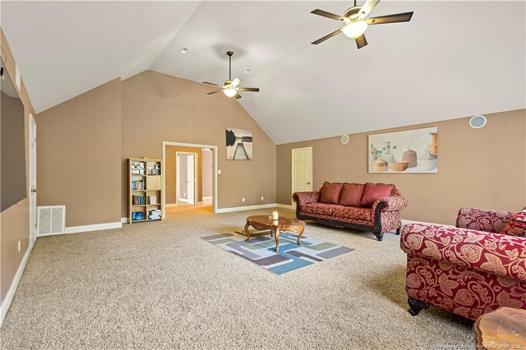 128 Lamplighter Way Way