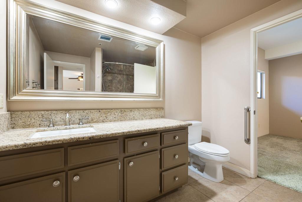 255 S Avenida Caballeros 111