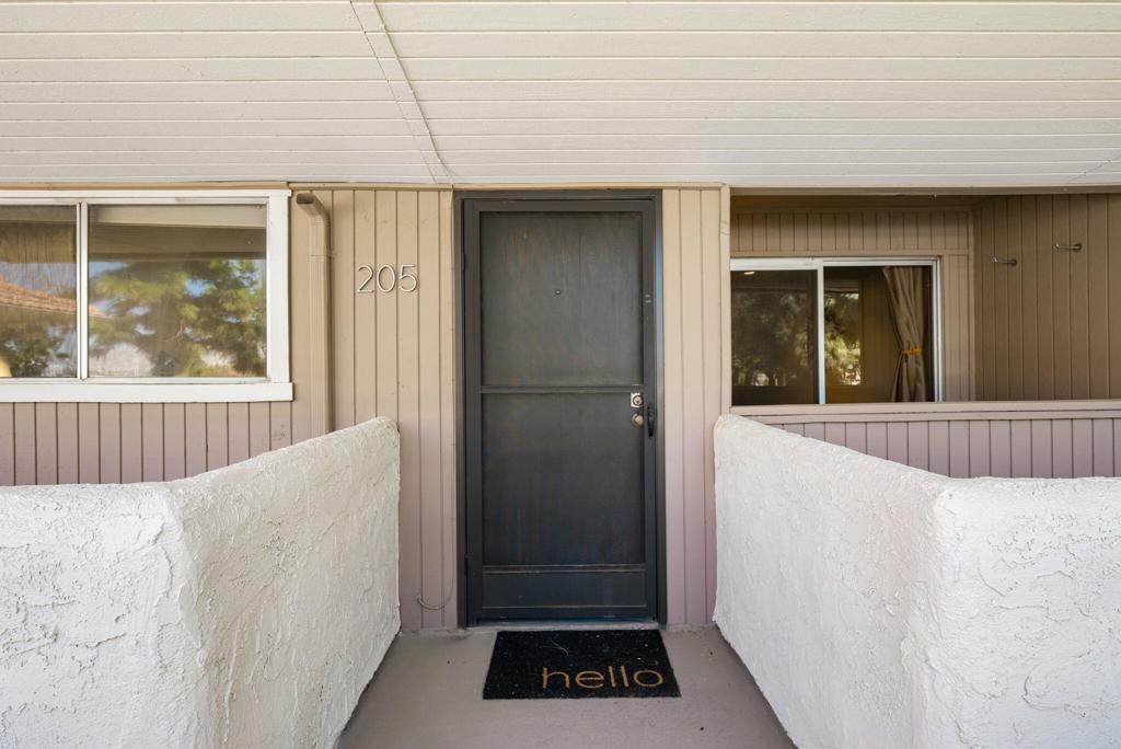 550 N Villa Court 205