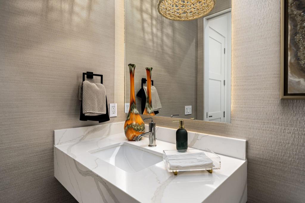 75145 Promontory Place