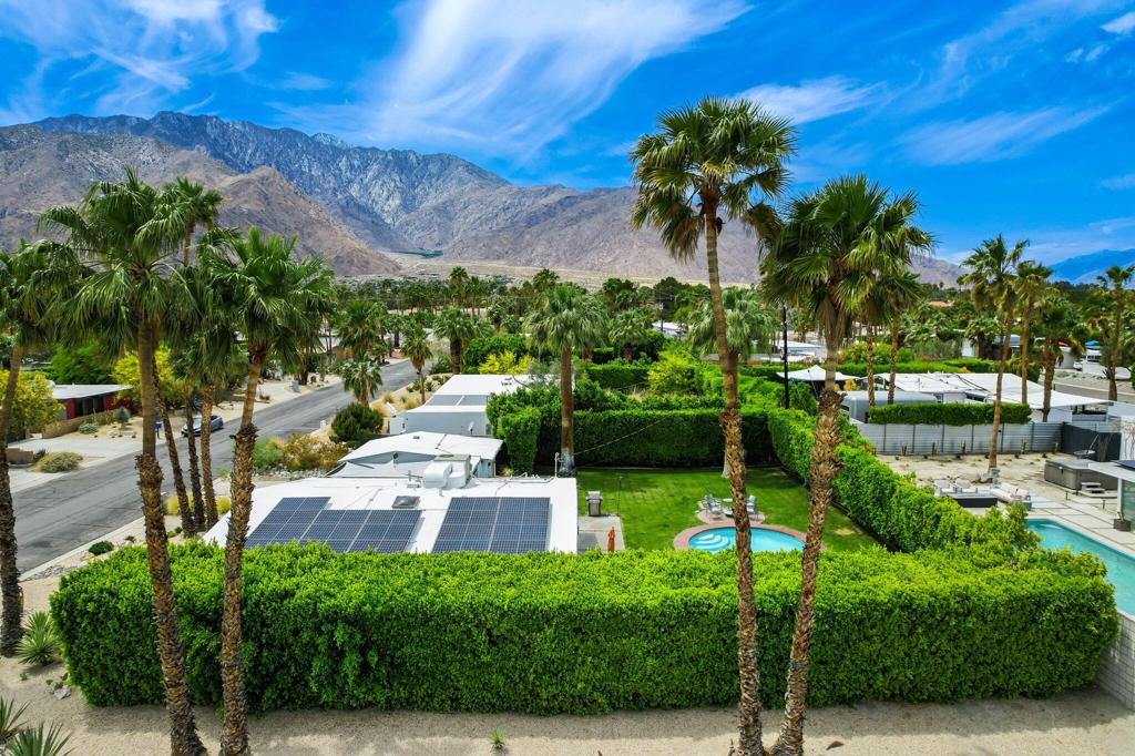 578 E Desert Willow Circle