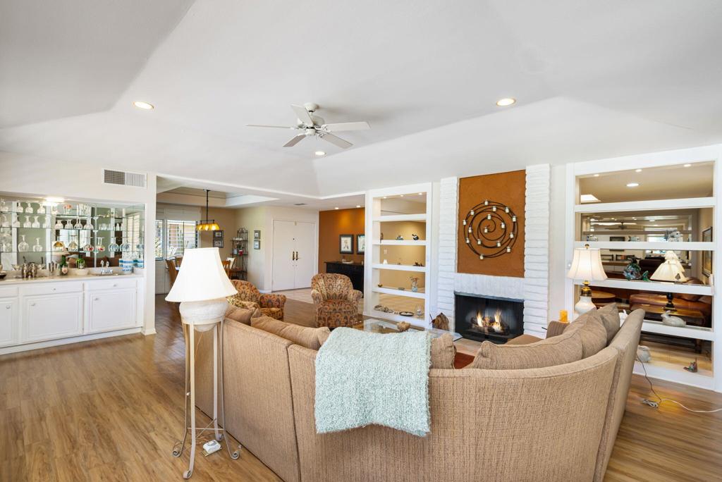 2411 S Oakcrest Drive