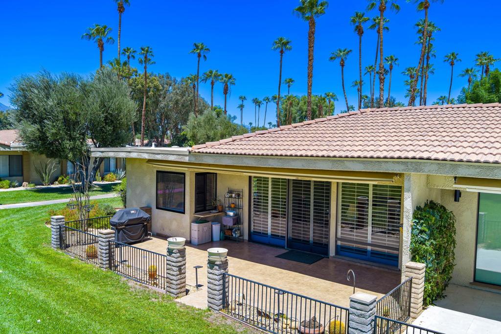 2411 S Oakcrest Drive