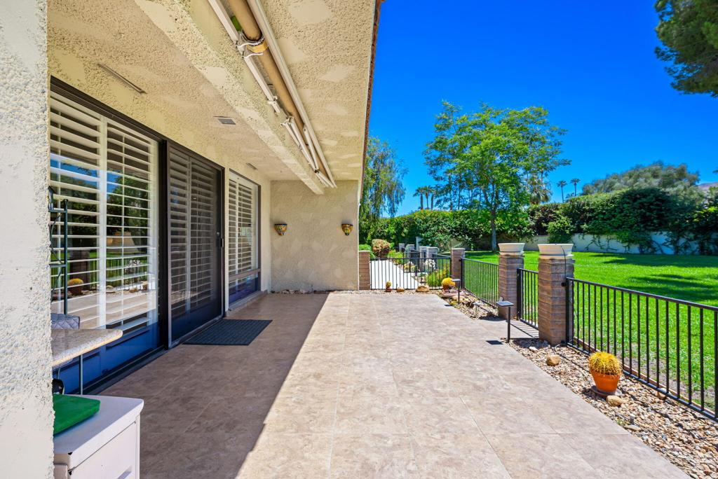 2411 S Oakcrest Drive