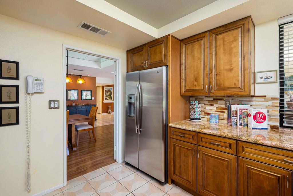 2411 S Oakcrest Drive
