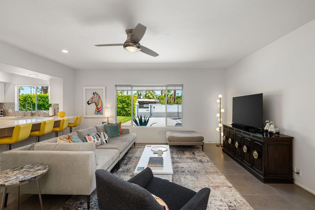 1965 E Mcmanus Drive