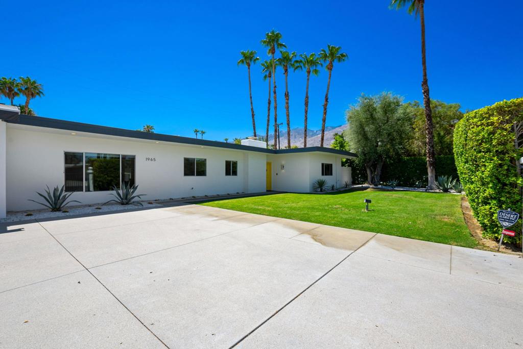 1965 E Mcmanus Drive