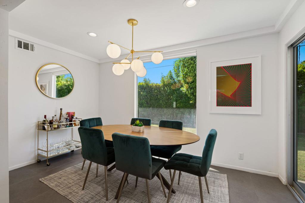 1965 E Mcmanus Drive