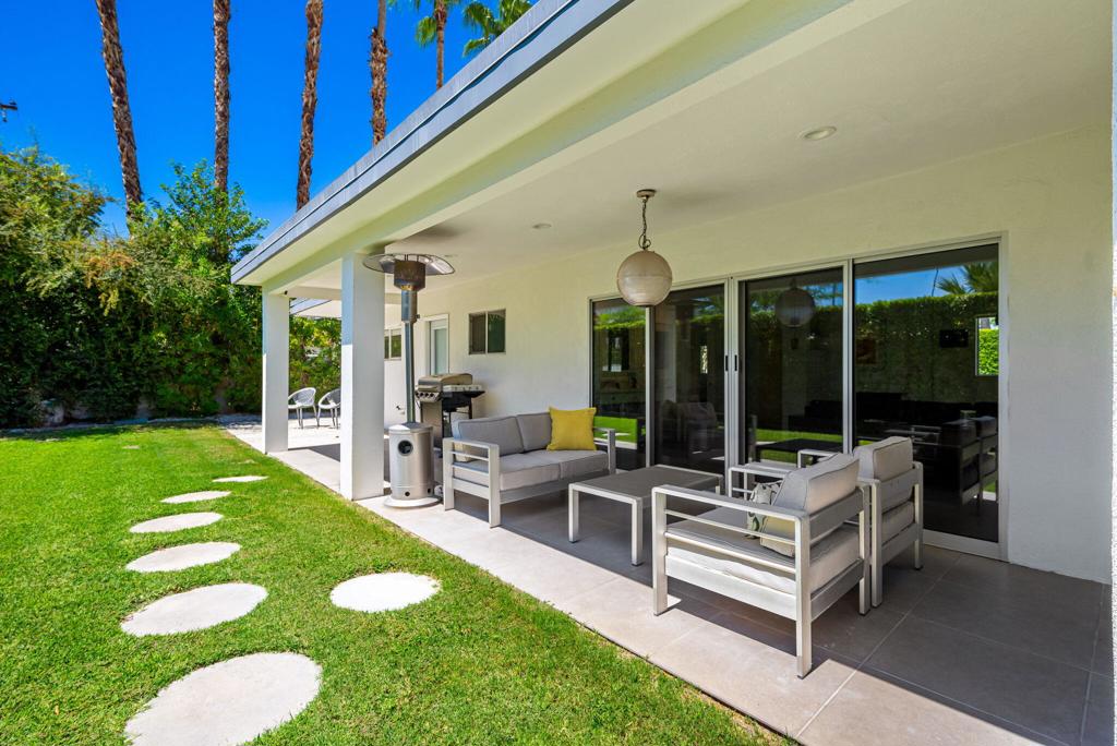 1965 E Mcmanus Drive