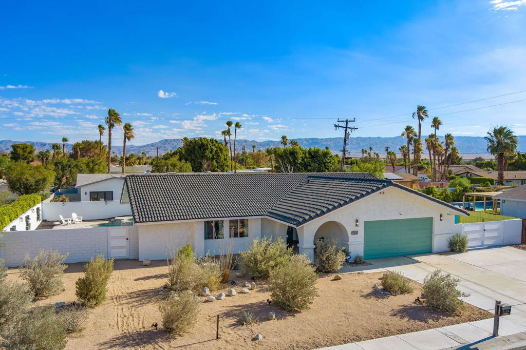 2104 E Rogers Road