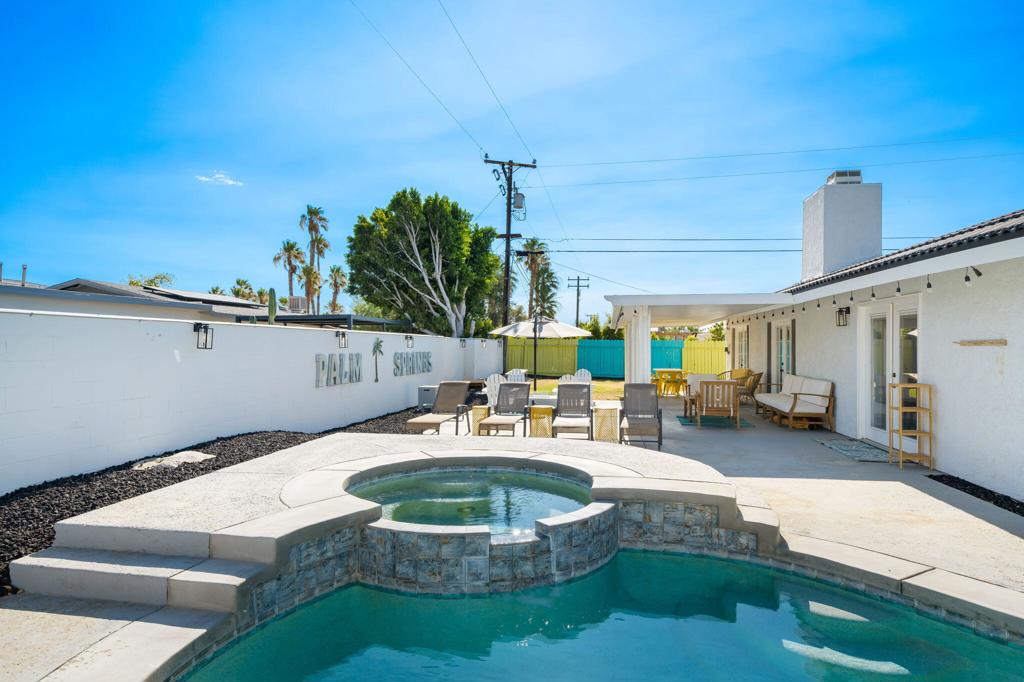 2104 E Rogers Road