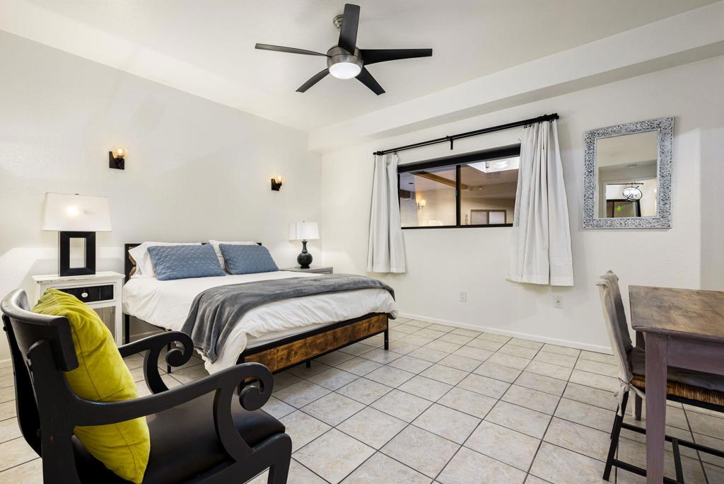 255 S Avenida Caballeros 302