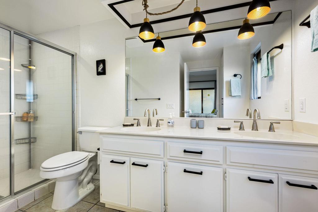 255 S Avenida Caballeros 302