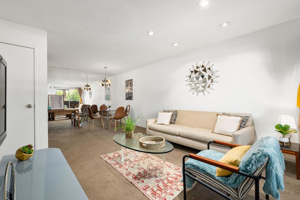 550 N Villa Court 205