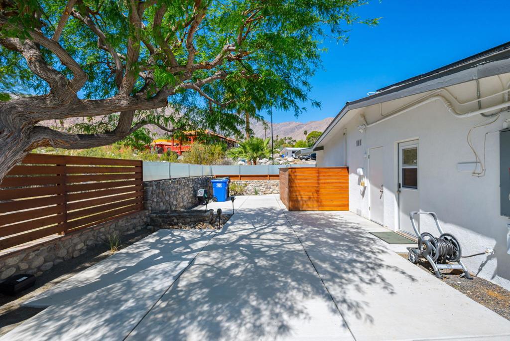 2360 N Palermo Drive