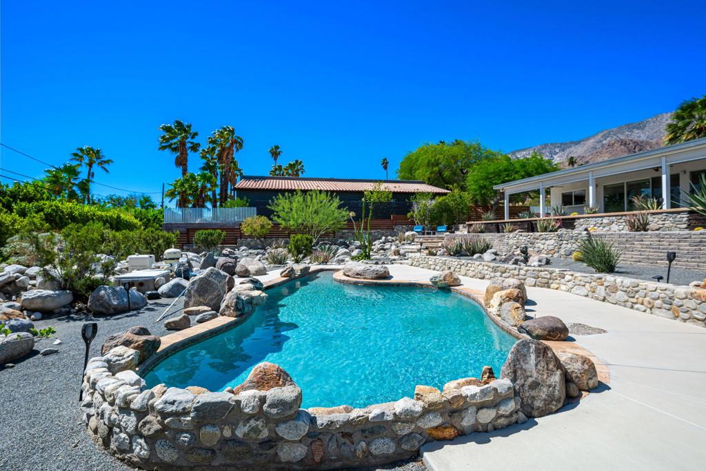 2360 N Palermo Drive