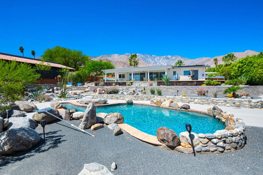 2360 N Palermo Drive