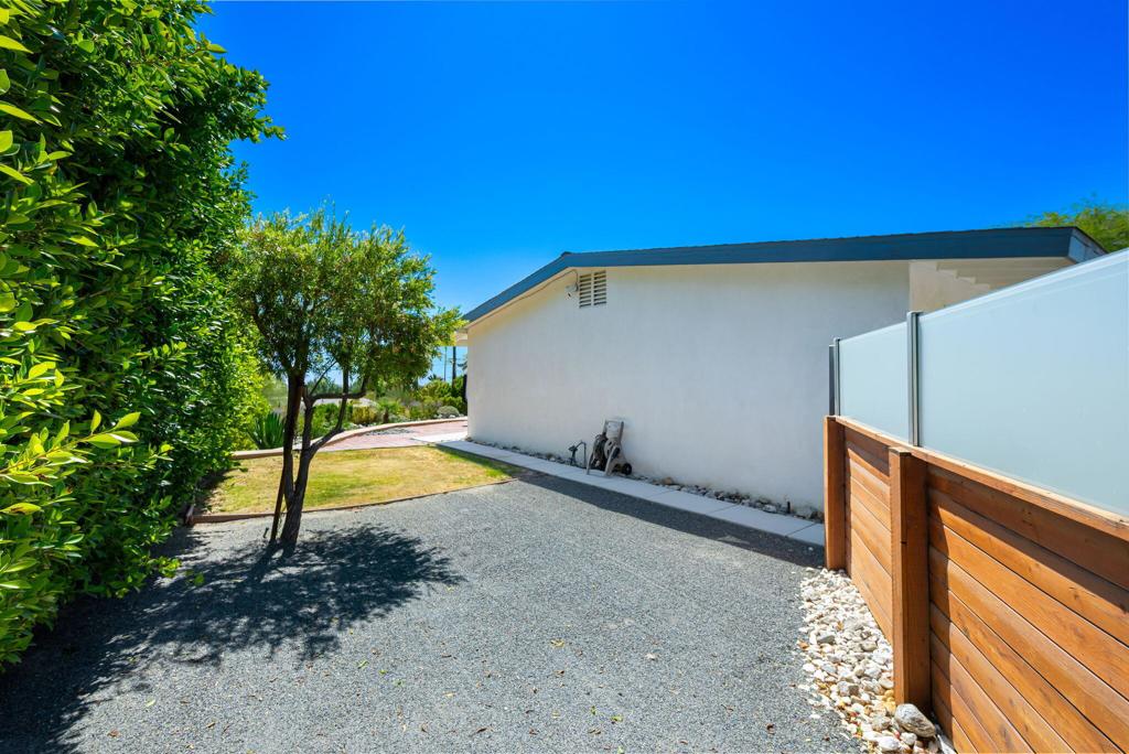 2360 N Palermo Drive