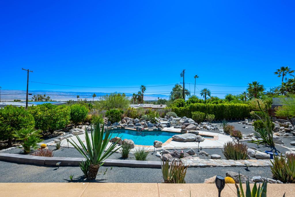 2360 N Palermo Drive