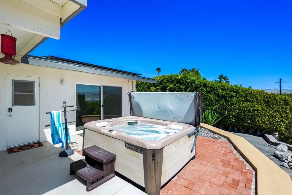 2360 N Palermo Drive