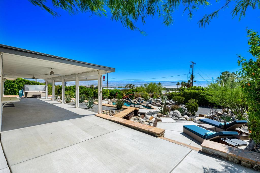 2360 N Palermo Drive