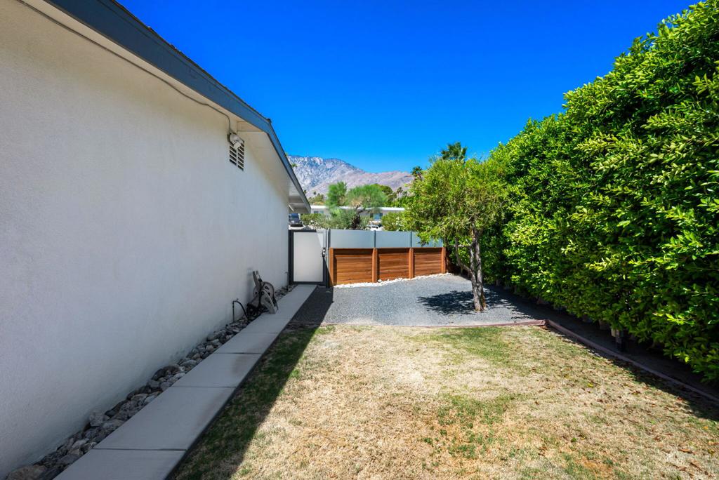 2360 N Palermo Drive