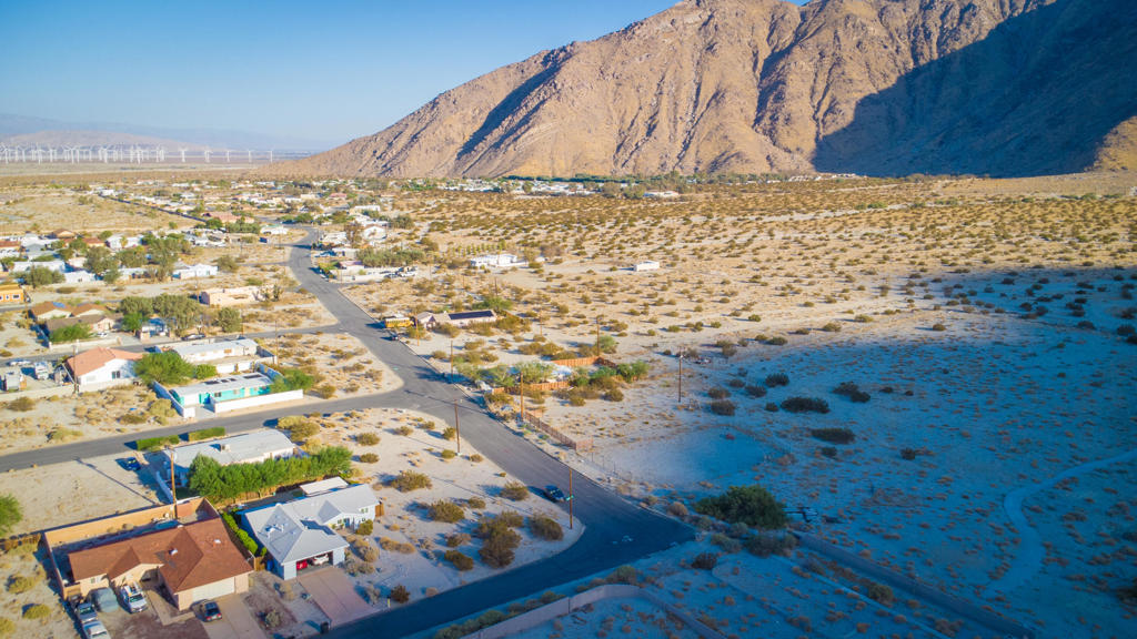 59731 Palm Oasis Avenue