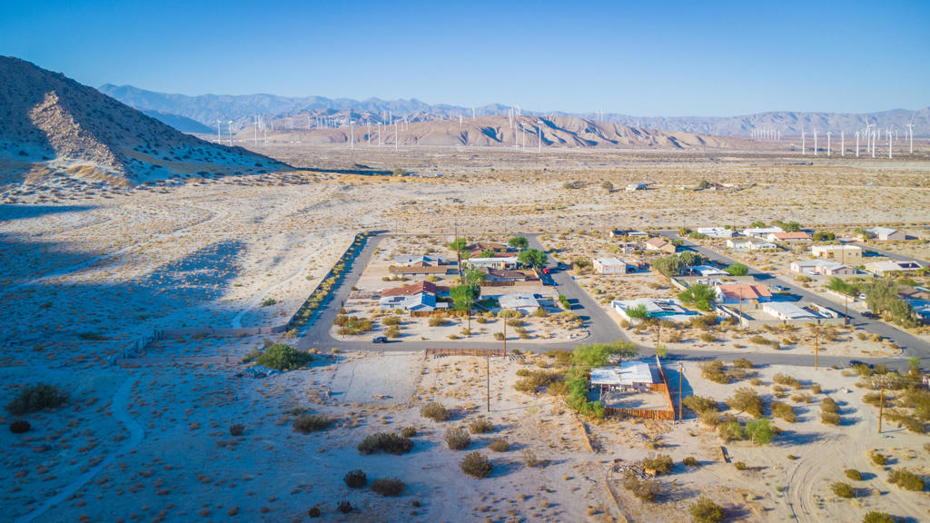 59731 Palm Oasis Avenue