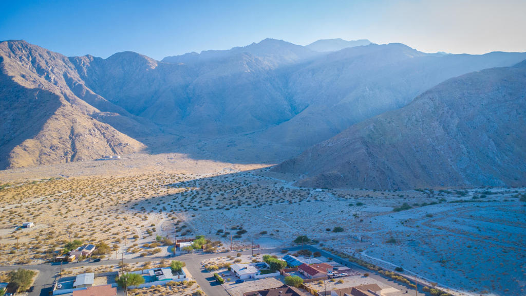 59731 Palm Oasis Avenue