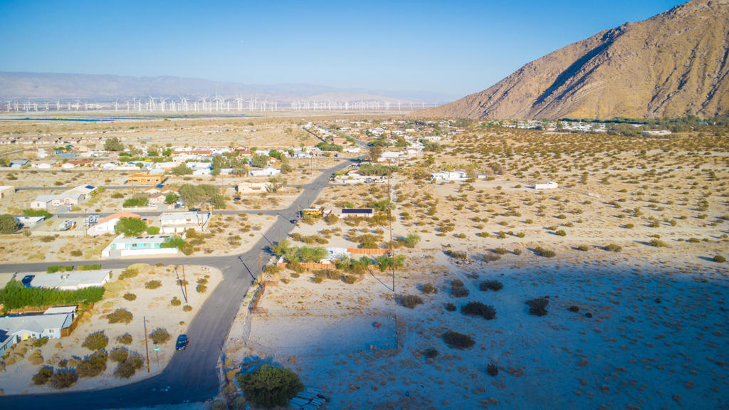 59731 Palm Oasis Avenue