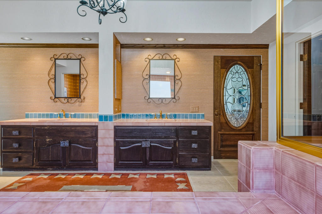 11019 Muirfield Drive