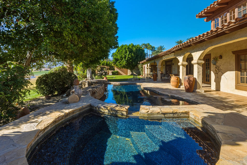 11019 Muirfield Drive