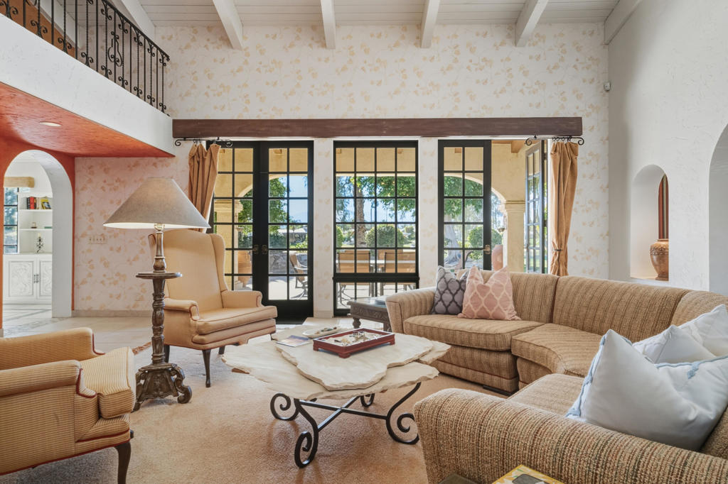 11019 Muirfield Drive