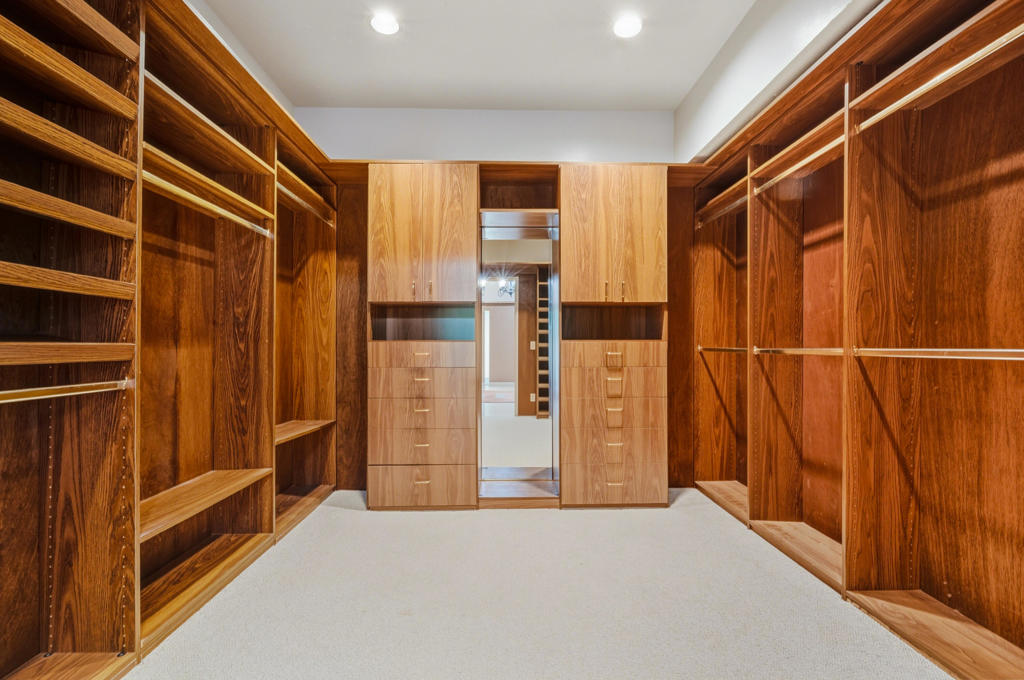 11019 Muirfield Drive