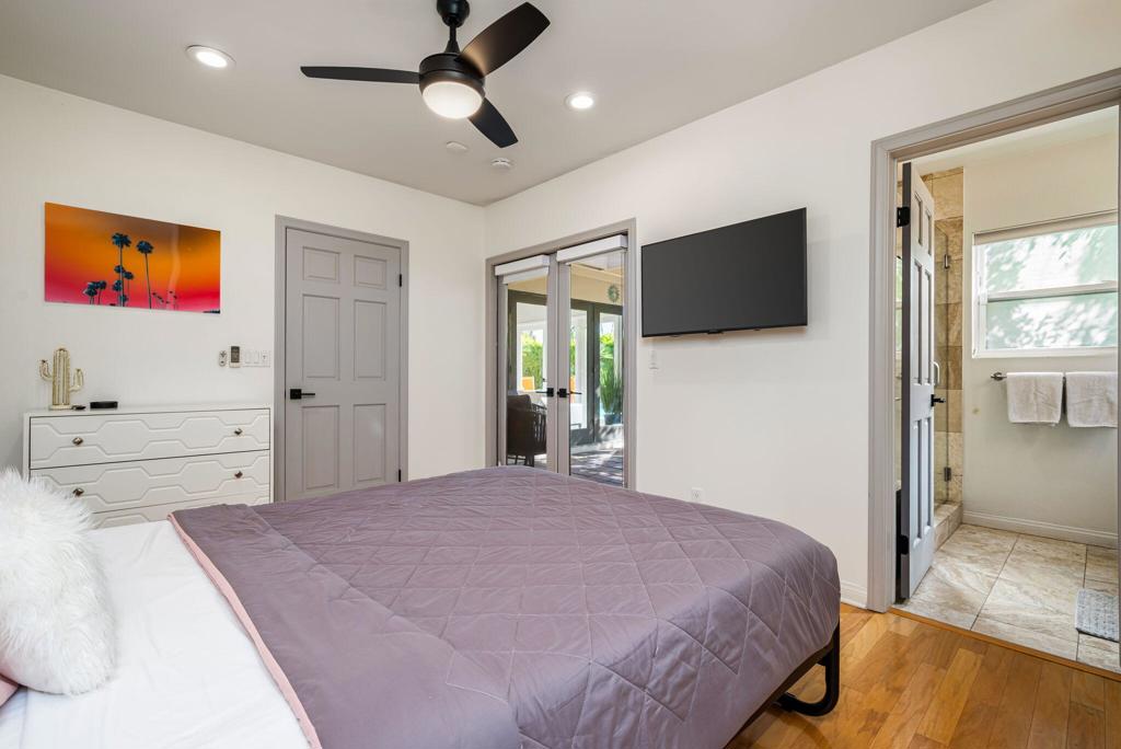 1090 S Calle De Maria