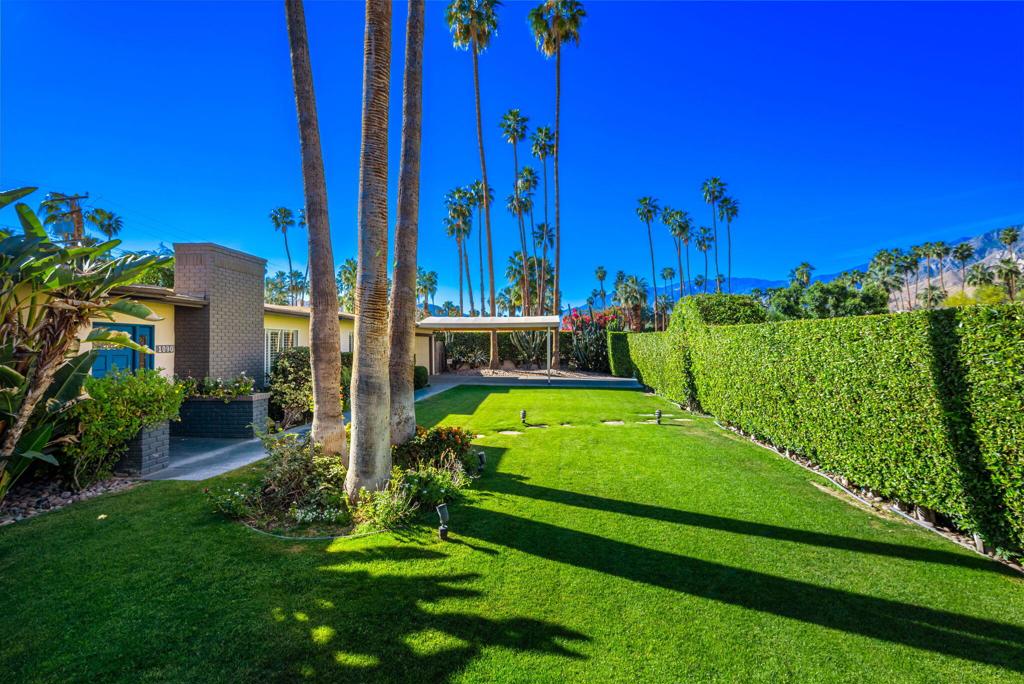 1090 S Calle De Maria