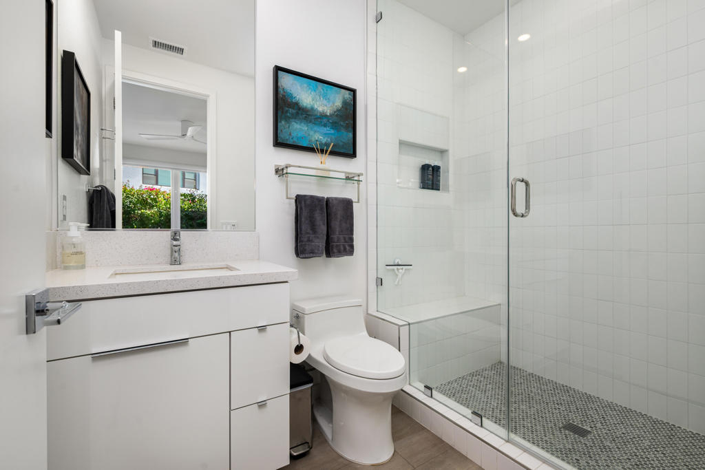 890 Cameron Center Drive