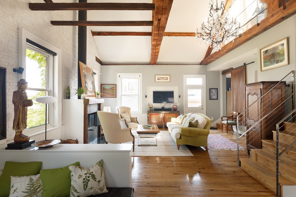 5 Common St # 5