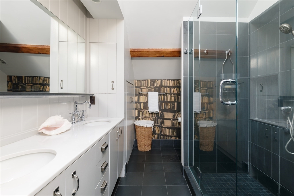 5 Common St # 5