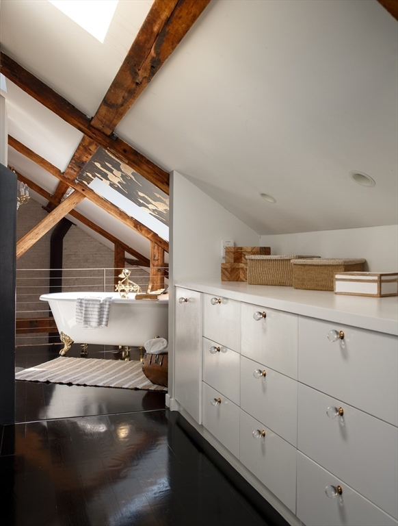 5 Common St # 5