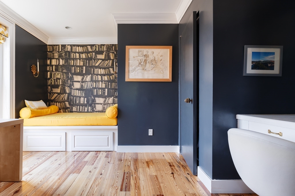 5 Common St # 5