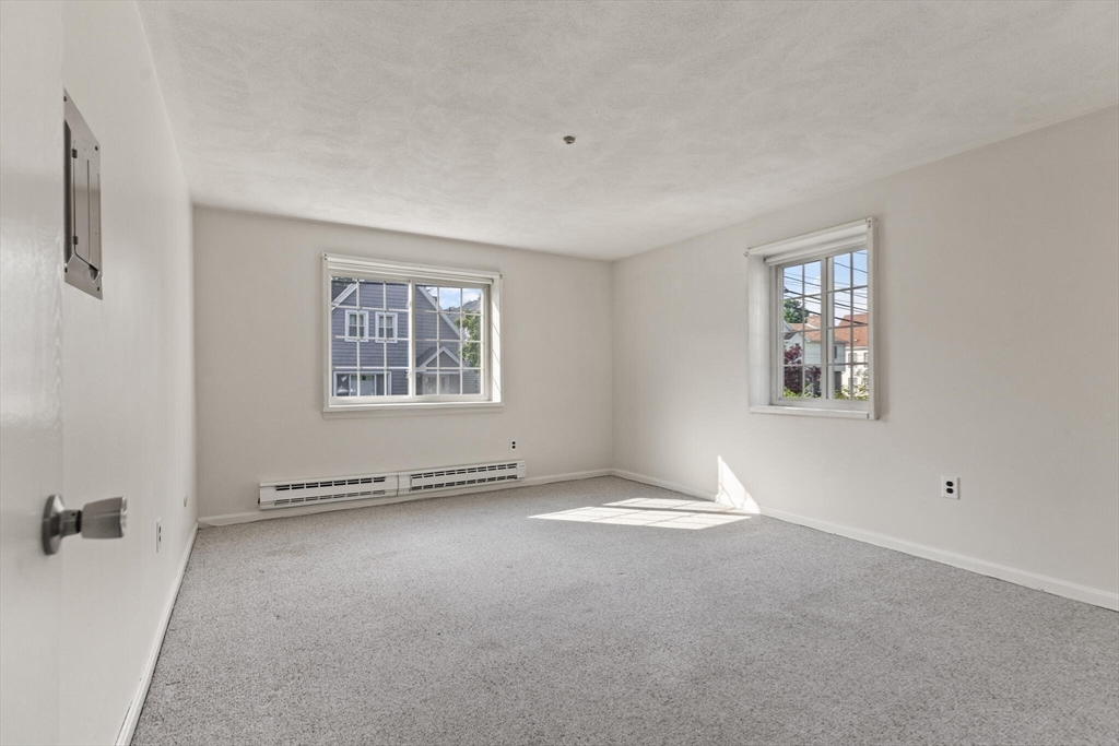 21 Central St # 26