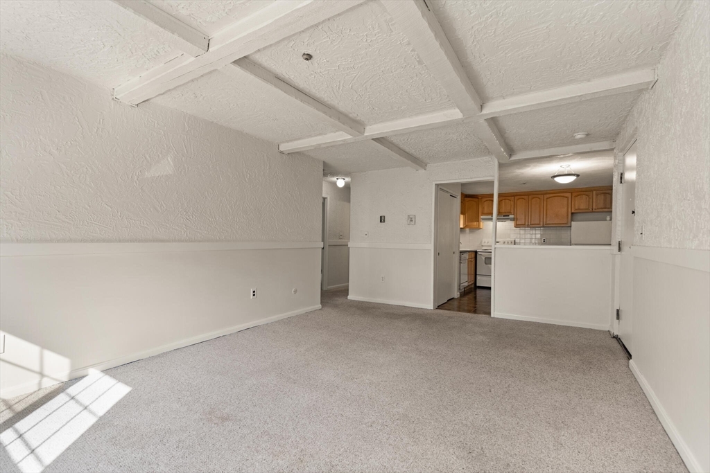 21 Central St # 26