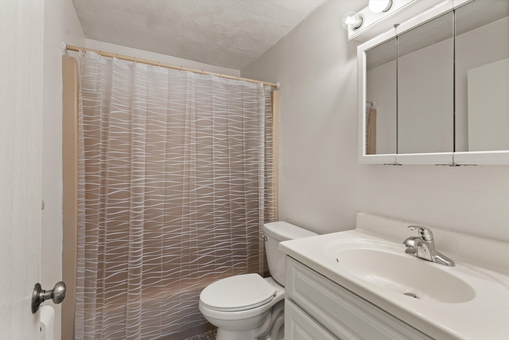 21 Central St # 26