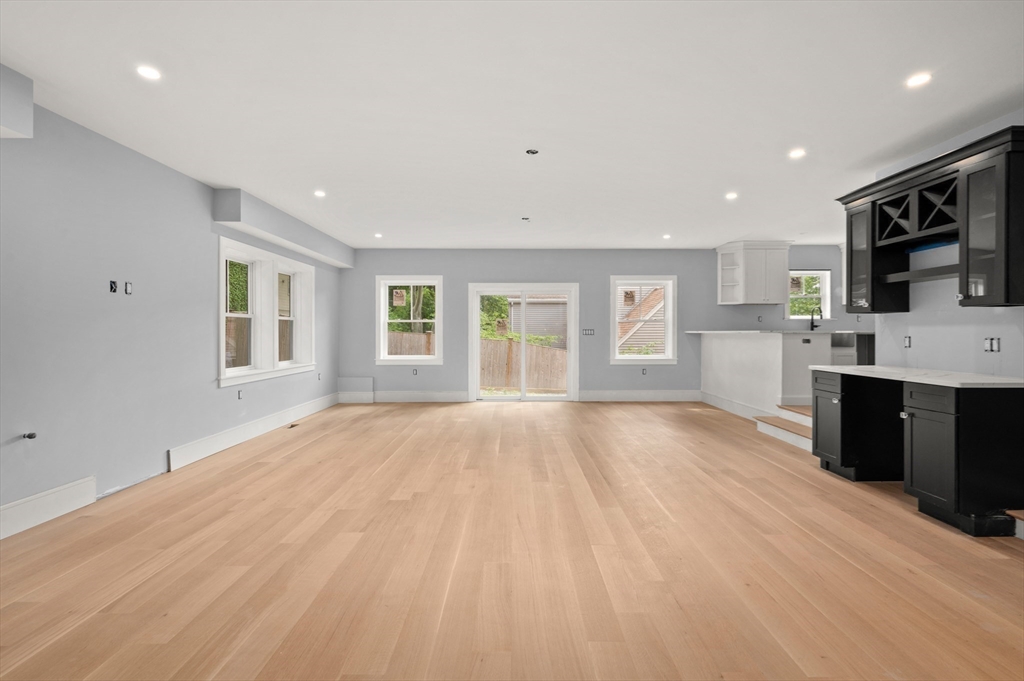 25 Englewood Rd
